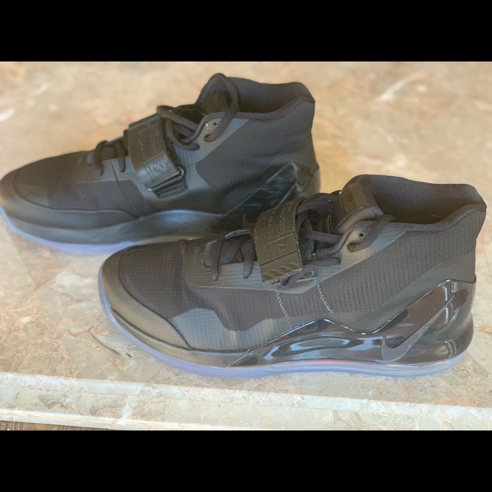 Nike Air Force Max Men’s size 11 Gently Used